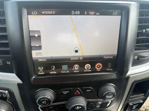Used 2017 RAM 1500 Big Horn AWD/4WD image 24