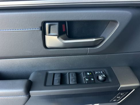New 2026 Toyota Tundra Platinum AWD/4WD image 12