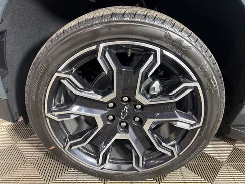 New 2026 Chevrolet Suburban RST w/ Advanced Technology Package image 8