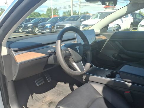 Used 2020 Tesla Model 3 Long Range AWD/4WD image 22