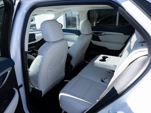 New 2026 Buick Envision Avenir AWD/4WD image 16