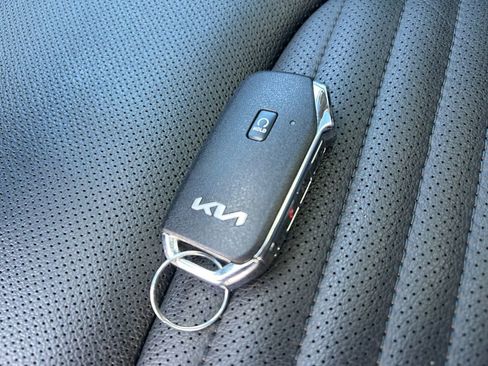 Used 2024 Kia Sportage SX AWD/4WD image 34