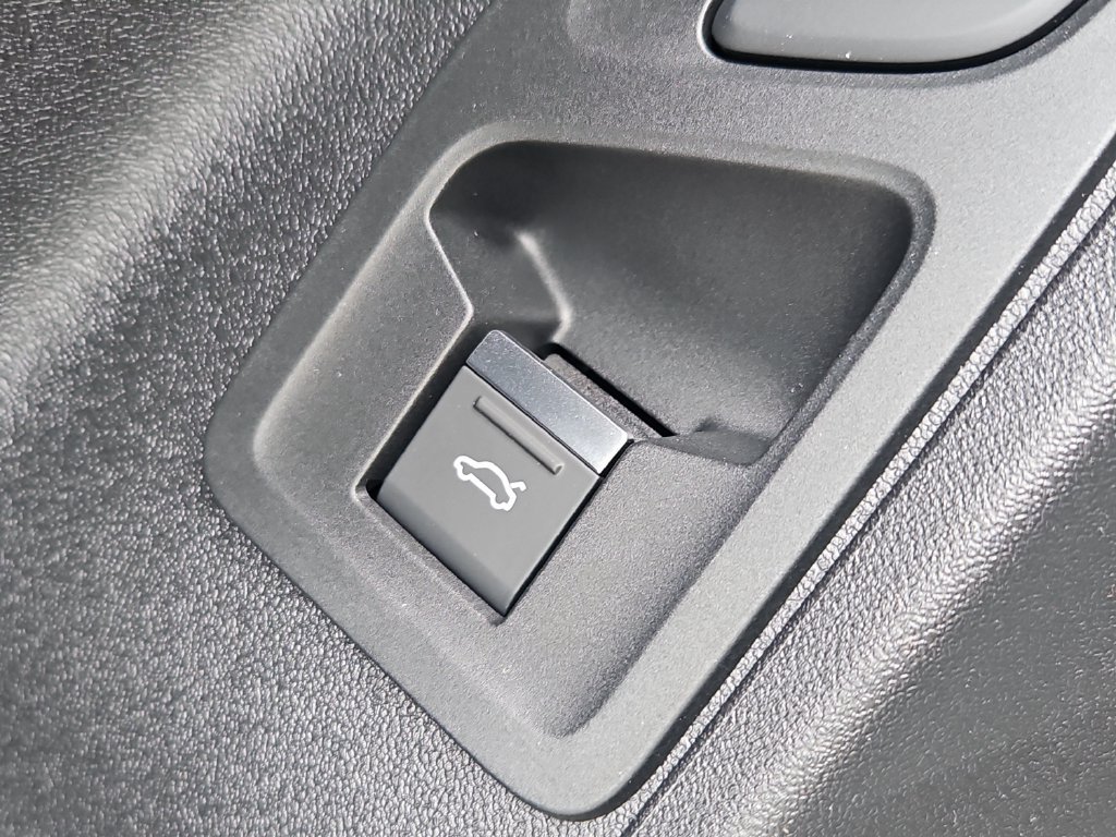 New 2026 Audi Q3 quattro 2.0T AWD/4WD image 16
