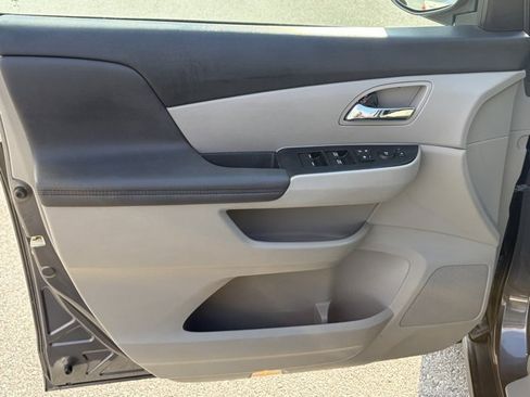 Used 2015 Honda Odyssey EX-L image 12