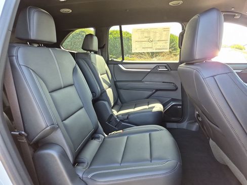 New 2026 GMC Acadia Elevation w/ Black Edition FWD image 26