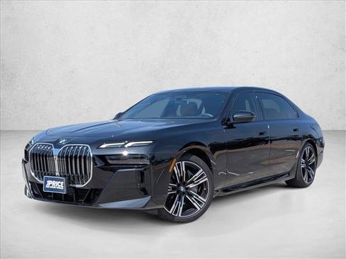 Certified 2024 BMW 740i xDrive AWD/4WD image 1