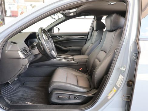 Used 2022 Honda Accord Sport image 13