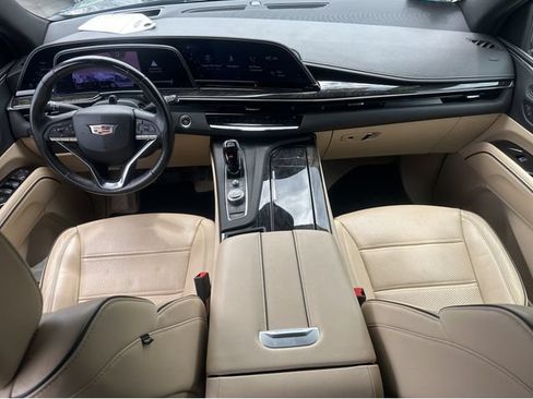 Certified 2024 Cadillac Escalade Premium Luxury RWD image 7