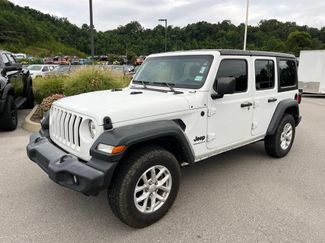 Used 2023 Jeep Wrangler Unlimited Sport AWD/4WD video 1