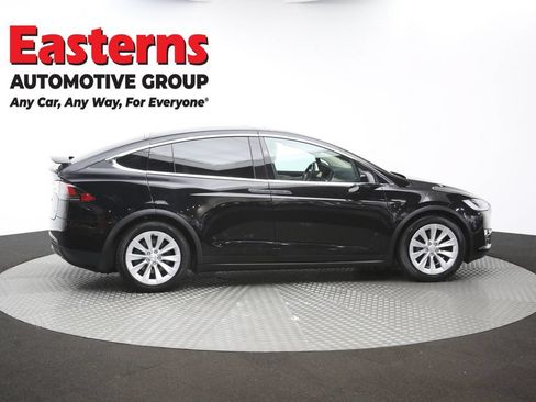 Used 2018 Tesla Model X 75D AWD/4WD image 38