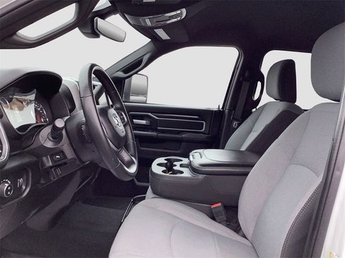 Used 2024 RAM 2500 Big Horn image 9