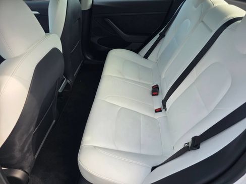 Used 2023 Tesla Model 3 Standard Range RWD image 10