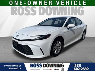 Used 2025 Toyota Camry LE video 1