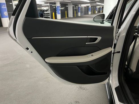 Used 2021 Hyundai Sonata SEL FWD image 18