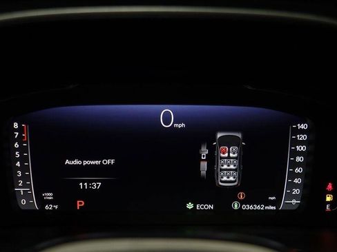 Used 2023 Honda Pilot Elite image 7