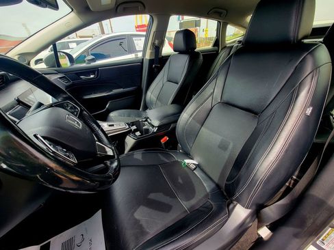 Used 2018 Honda Clarity Touring image 4