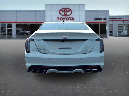 Used 2021 Cadillac CT5 V w/ Premium Package AWD/4WD image 4