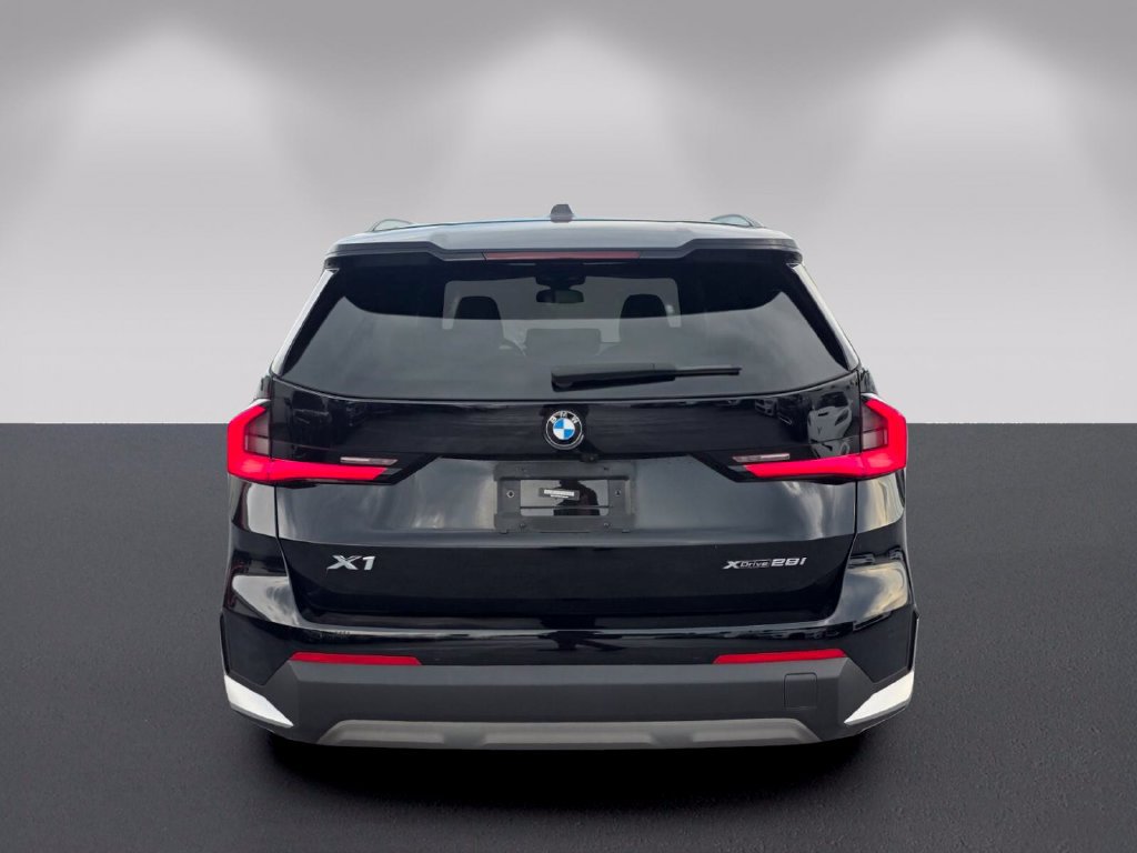 Certified 2023 BMW X1 xDrive28i AWD/4WD image 5