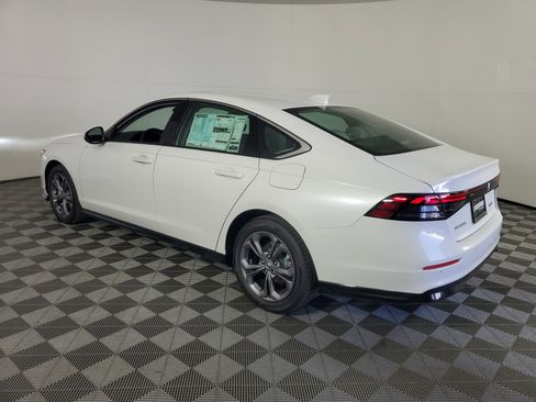 New 2025 Honda Accord EX-L image 6