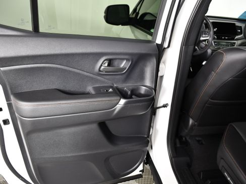 Used 2024 Honda Ridgeline TrailSport image 49