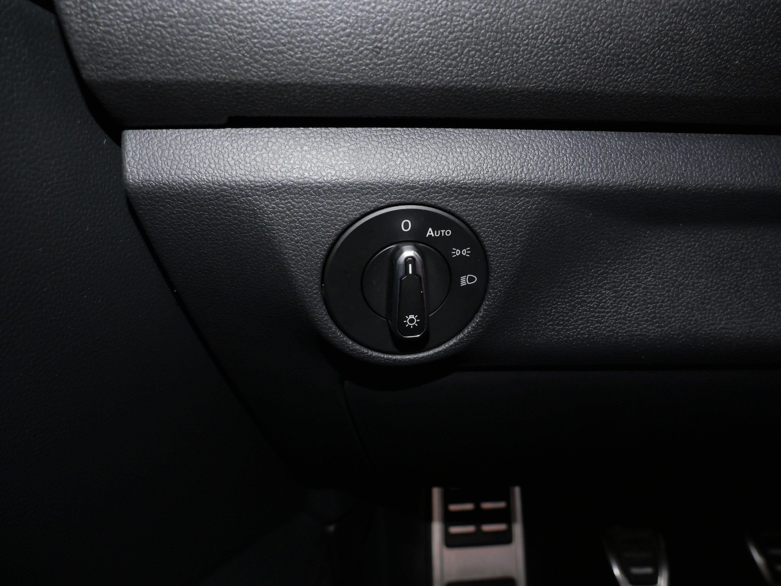 Certified 2024 Volkswagen Jetta GLI 40th Anniversary Edition FWD image 27