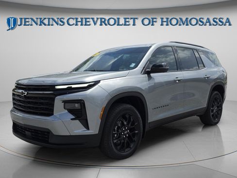 New 2026 Chevrolet Traverse LT FWD image 9