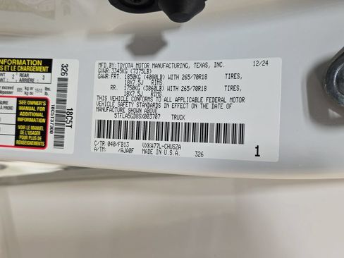Certified 2025 Toyota Tundra SR5 AWD/4WD image 37