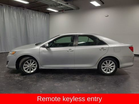 Used 2012 Toyota Camry XLE image 5