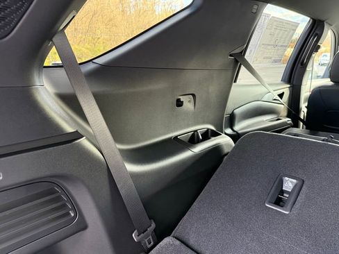 New 2026 Chevrolet Traverse RS w/ LPO, Floor Liner Package image 13