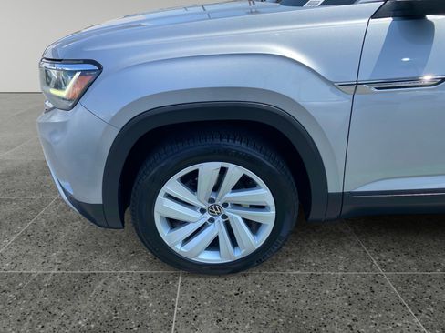 Used 2021 Volkswagen Atlas Cross Sport SE AWD/4WD image 14