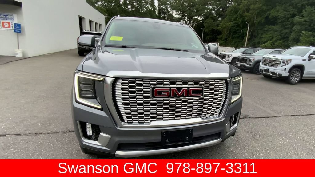 Certified 2022 GMC Yukon XL Denali AWD/4WD image 3