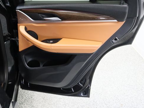 Used 2024 BMW X3 sDrive30i w/ Premium Package image 38