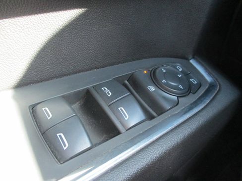 Used 2024 GMC Sierra 1500 Elevation image 26