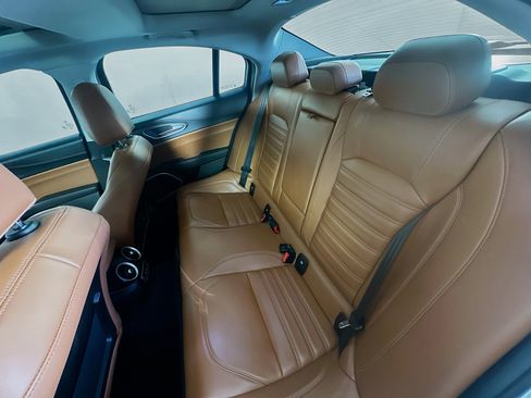 Used 2019 Alfa Romeo Giulia Ti w/ Quick Order Package 22X Lusso image 28