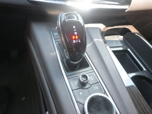 Used 2021 Cadillac Escalade Sport w/ Driver Assist Tech Package AWD/4WD image 18