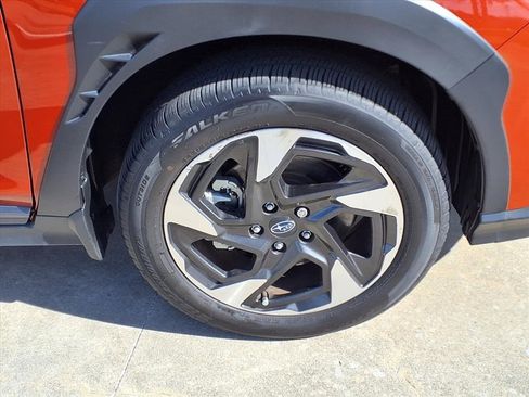 Used 2024 Subaru Crosstrek 2.5i Limited w/ Popular Package #3A image 9