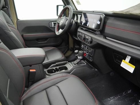 New 2026 Jeep Wrangler Unlimited Rubicon 392 image 35