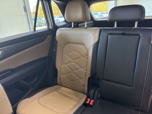 New 2026 Volkswagen Atlas Cross Sport SE image 13