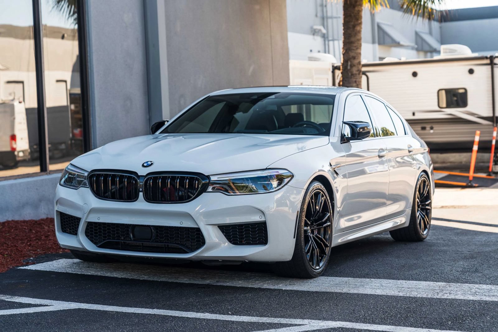 Used 2020 BMW M5 w/ Executive Package AWD/4WD image 2