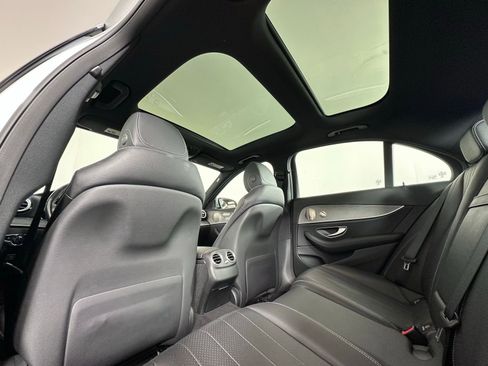 Used 2022 Mercedes-Benz E 450 4MATIC Sedan image 18