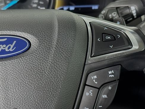 Used 2019 Ford Edge SEL w/ Cold Weather Package image 14