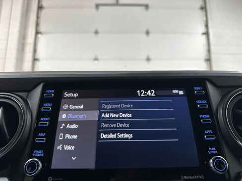 Used 2023 Toyota Tacoma TRD Sport w/ Technology Package AWD/4WD image 30
