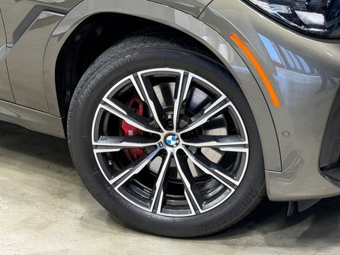 Certified 2023 BMW X6 xDrive40i w/ M Sport Package image 7