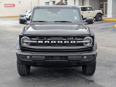 New 2025 Ford Bronco Outer Banks image 3