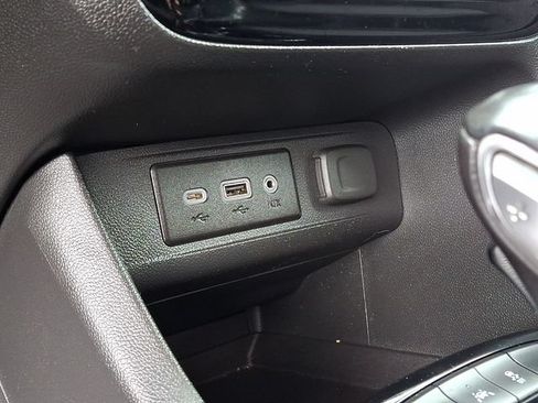 Certified 2023 Buick Encore GX Select w/ Sport Touring Package AWD/4WD image 23