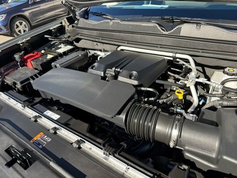 Used 2023 GMC Canyon Elevation w/ Convenience Package image 27