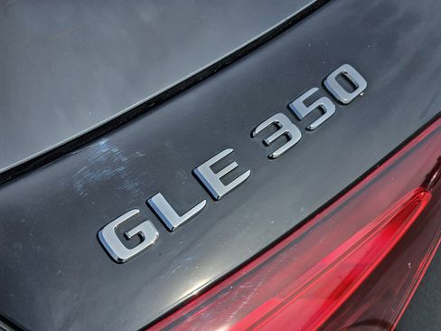 Used 2024 Mercedes-Benz GLE 350 4MATIC image 13