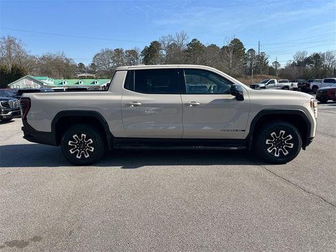 New 2026 GMC Sierra EV Elevation image 5