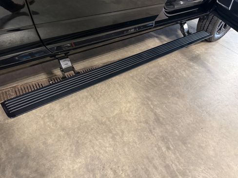 Used 2022 RAM 2500 Laramie image 9