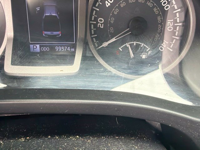 Used 2019 Toyota Tacoma SR5 RWD image 1
